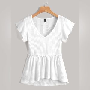 Very cute top, never worn